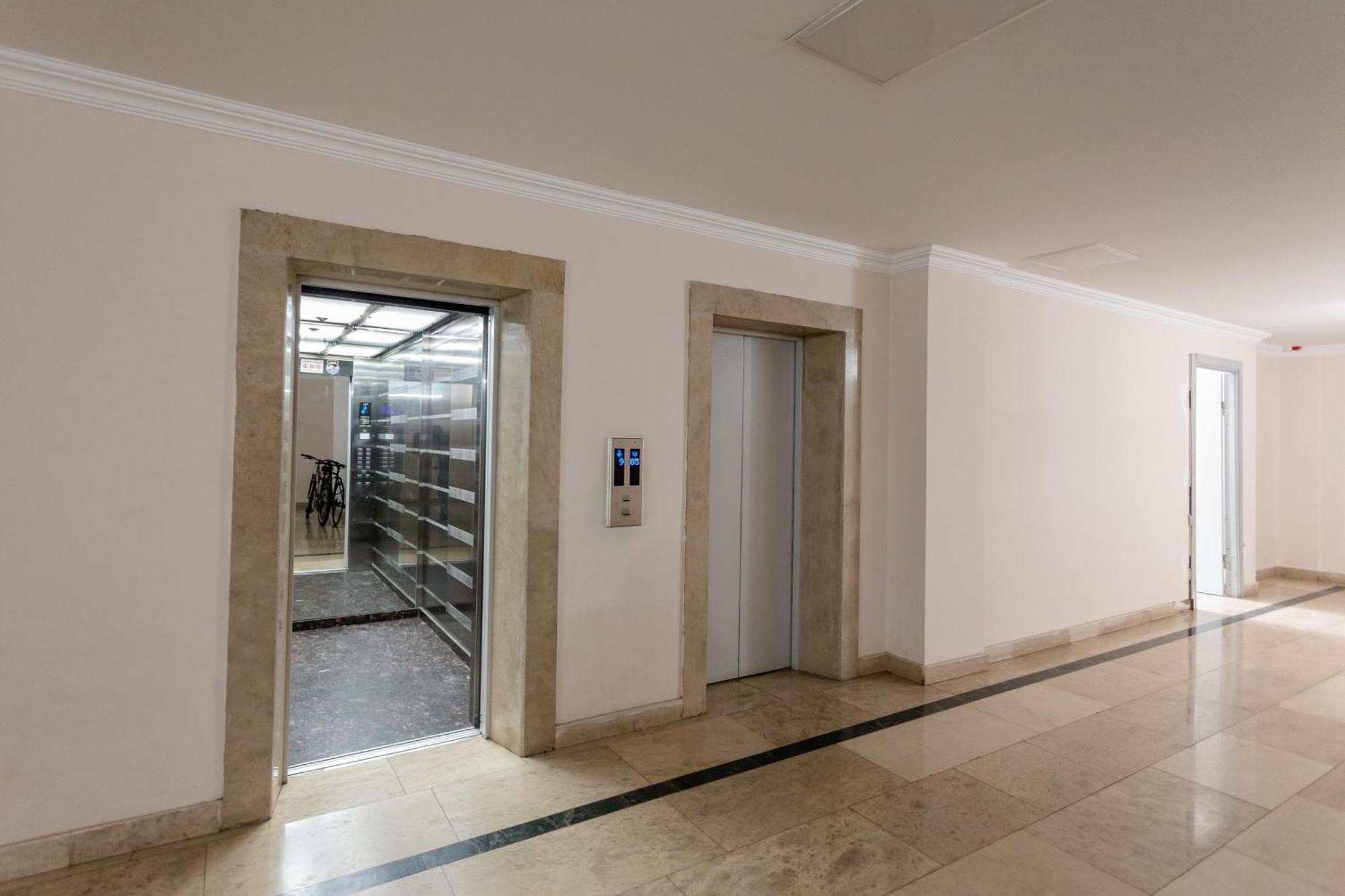 The Grand Apartment Lll Tbilisi Ngoại thất bức ảnh