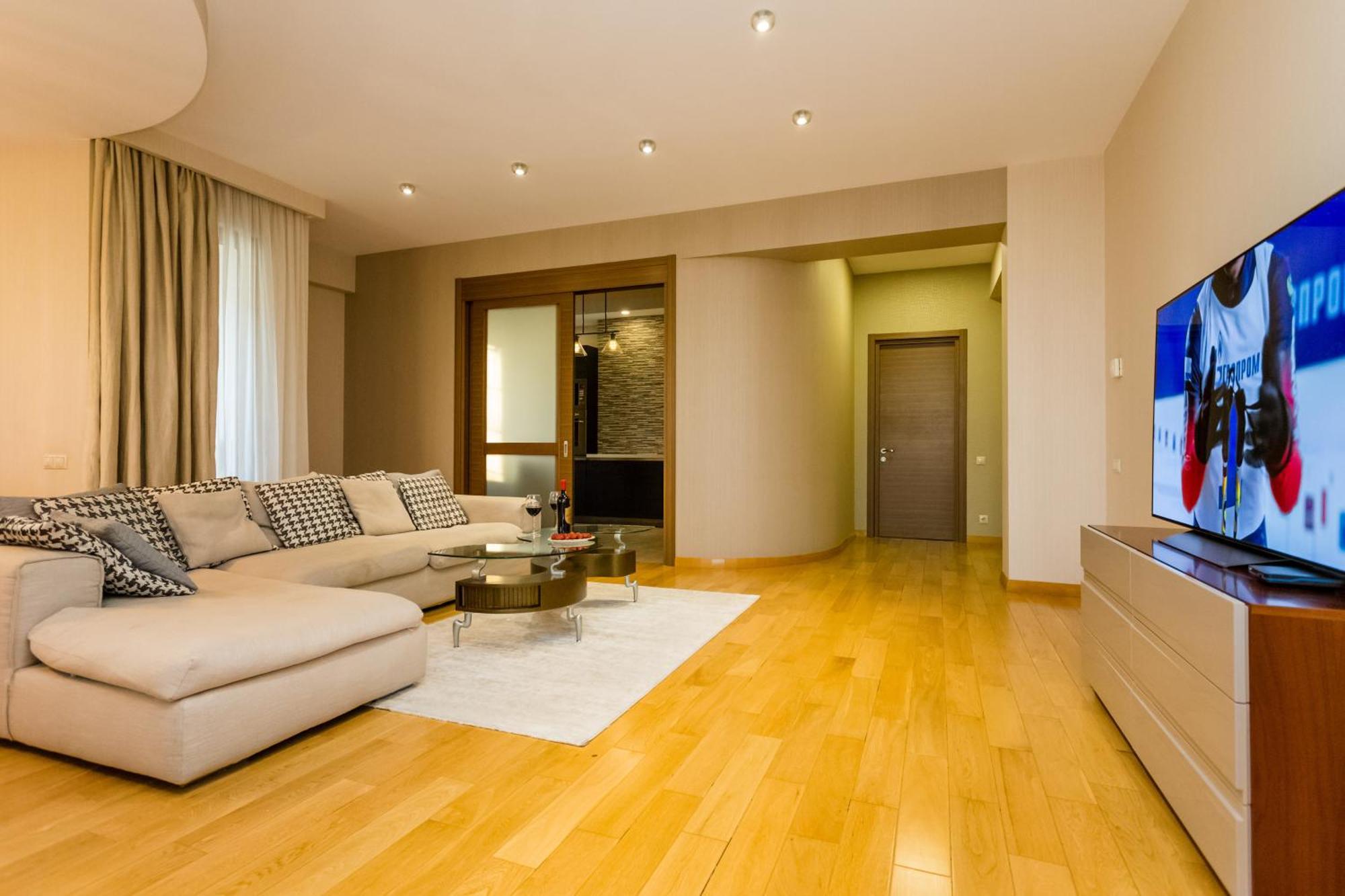 The Grand Apartment Lll Tbilisi Ngoại thất bức ảnh