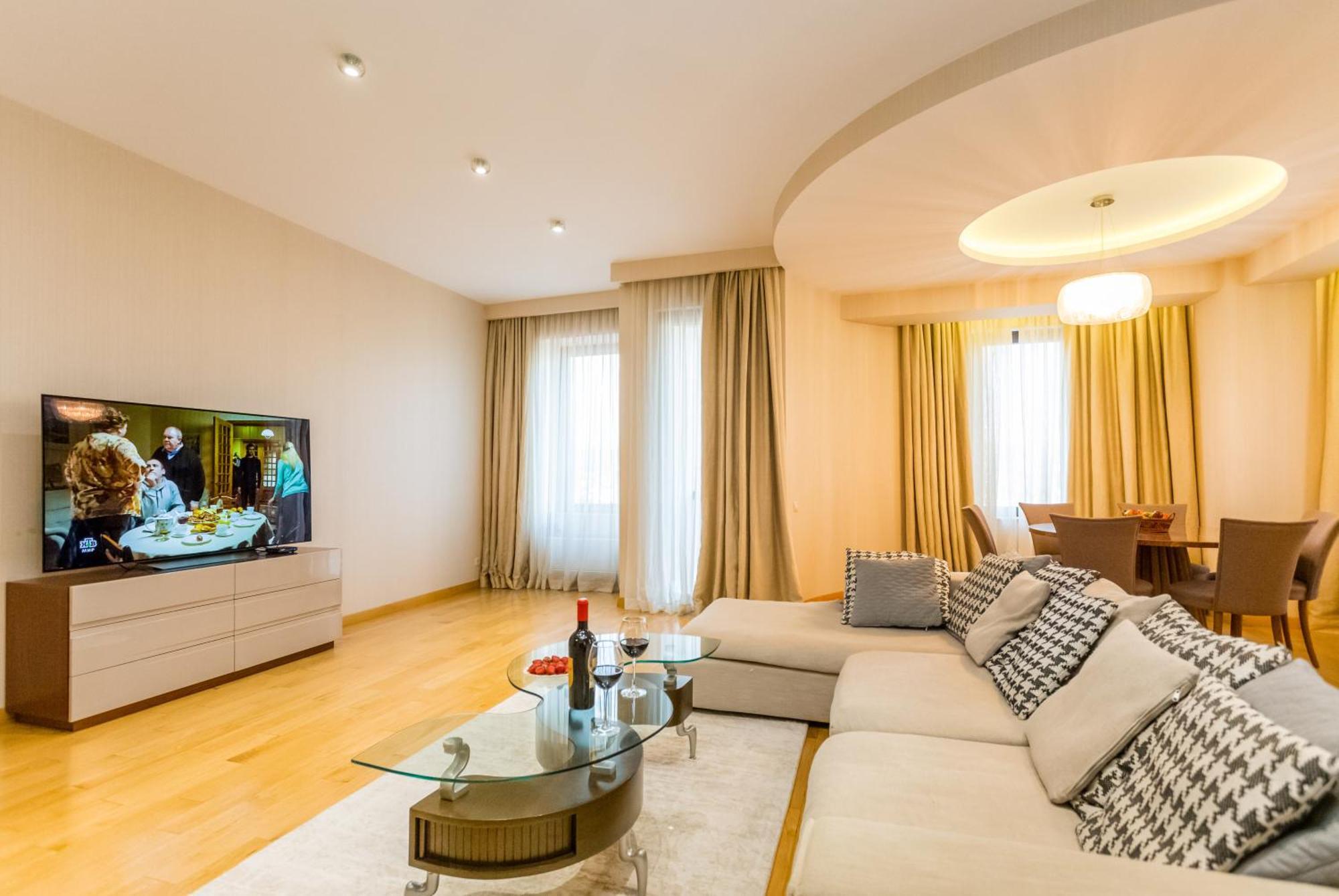 The Grand Apartment Lll Tbilisi Ngoại thất bức ảnh