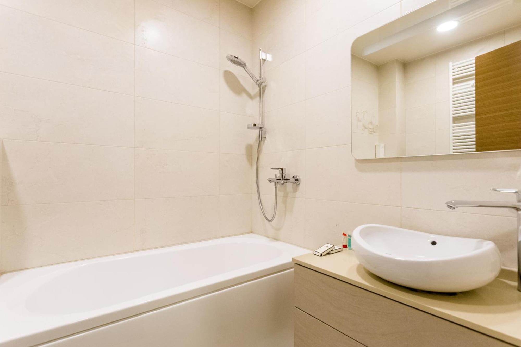 The Grand Apartment Lll Tbilisi Ngoại thất bức ảnh
